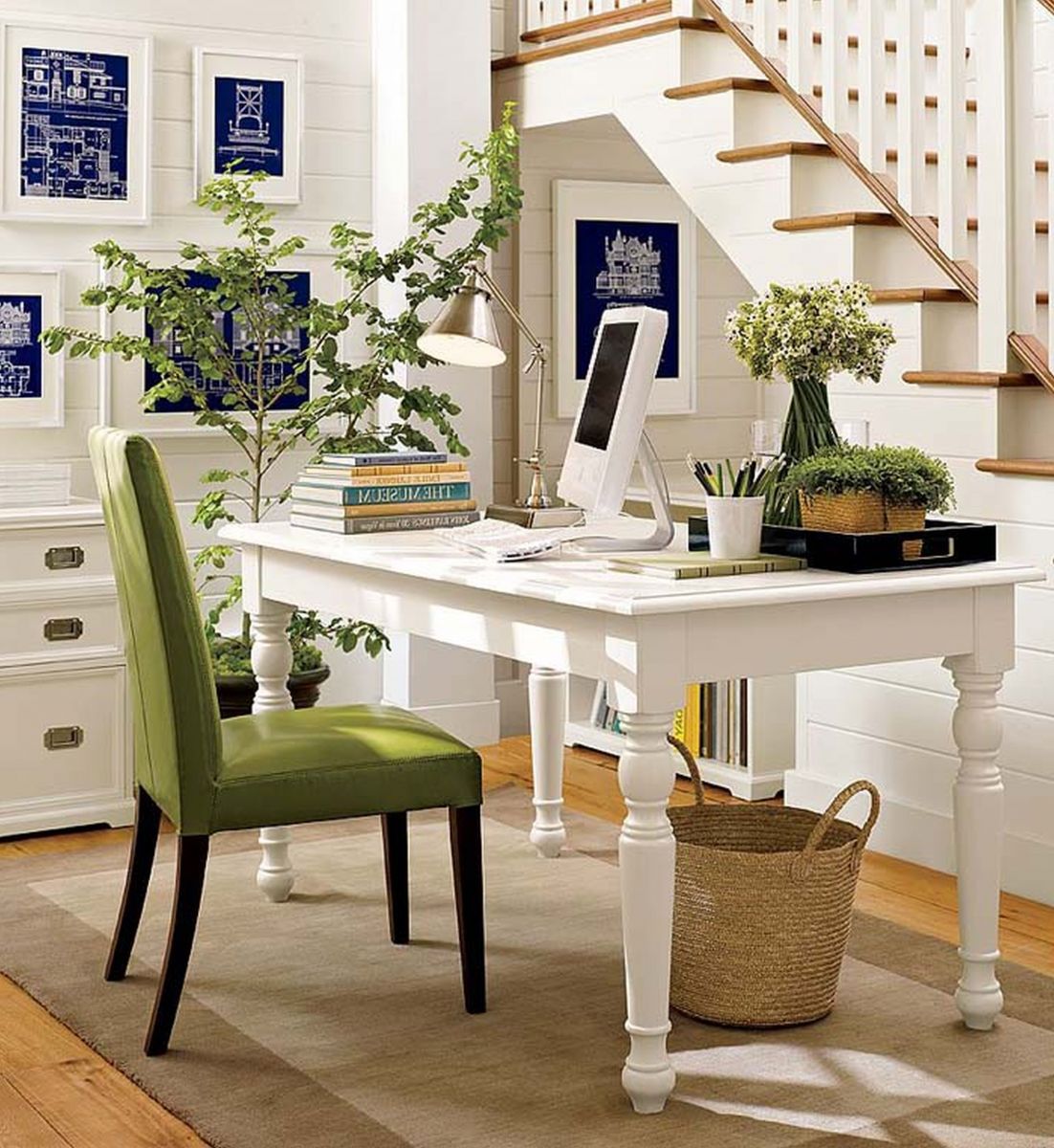 19 Tips for Organizing a Chic Home Office